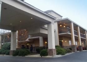 Quality Inn & Suites0