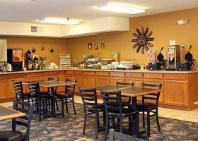 Quality Inn & Suites4