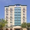 Marco LaGuardia Hotel & Suites0