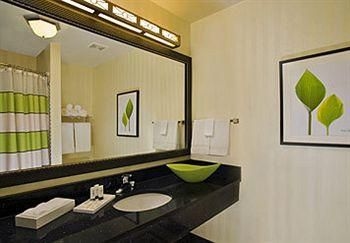 Fairfield Inn & Suites North/stone Oak1