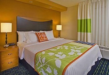 Fairfield Inn & Suites North/stone Oak4