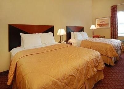 Sleep Inn & Suites near Lake Sumter Landing2