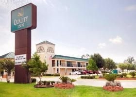 Quality Inn2