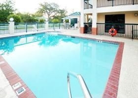 Quality Inn3
