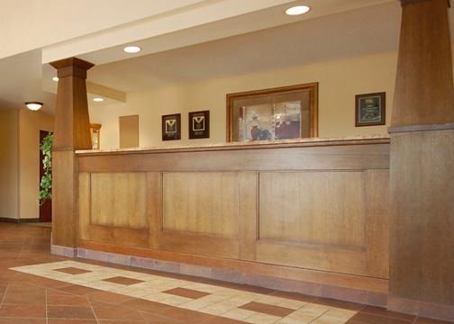 Econo Lodge1