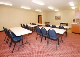 Quality Inn & Suites4