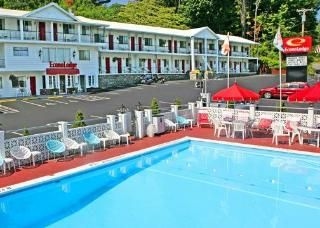 Baymont by Wyndham Lake George1