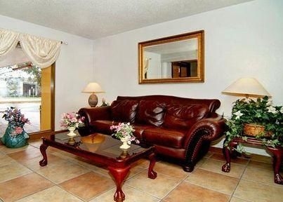 Rodeway Inn Tampa1