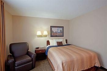 Candlewood Suites Boston-braintree2