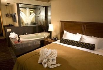 Best Western Superior Inn & Suites4