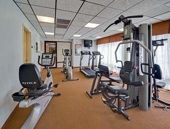 Hawthorn Suites by Wyndham Savannah Airport3