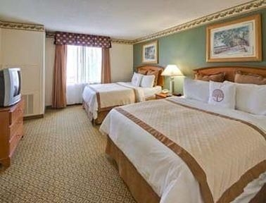 Hawthorn Suites by Wyndham Savannah Airport2