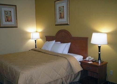 Comfort Inn Brownsville4