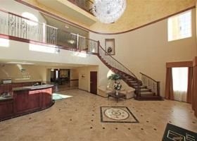 Quality Inn & Suites3