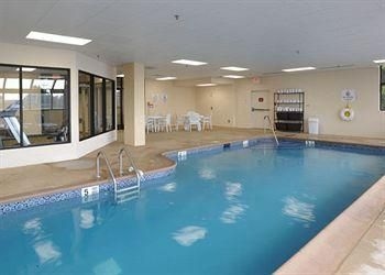 Comfort Inn & Suites0