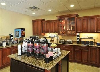 Comfort Inn & Suites4