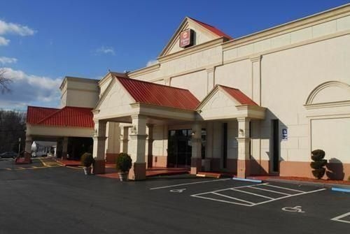 Clarion Inn & Fundome College Park1