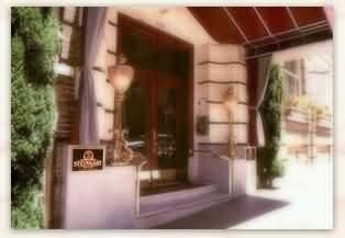 Steinhart Hotel and Apartments1