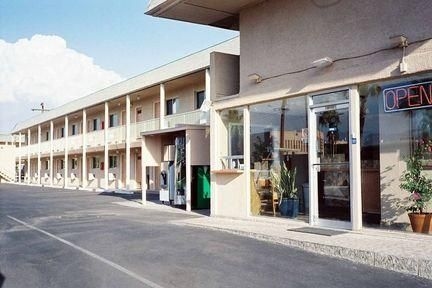 Rodeway Inn0
