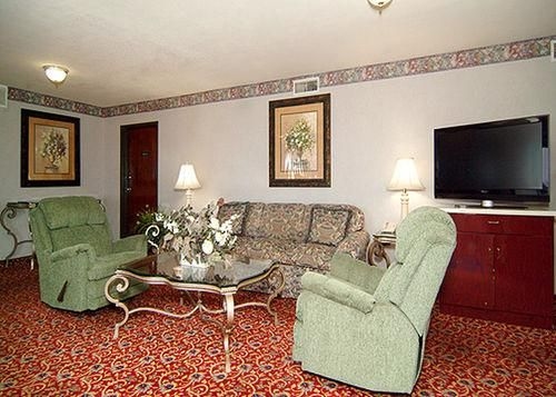 Comfort Inn3