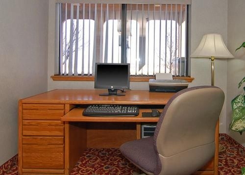 Comfort Inn0