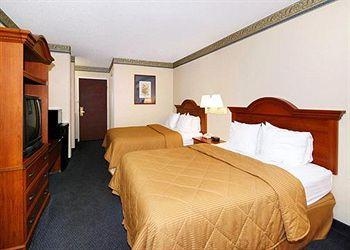 Comfort Inn Clinton3