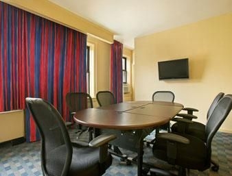 Ramada Limited Jersey City4