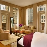 Renaissance Hotel 574