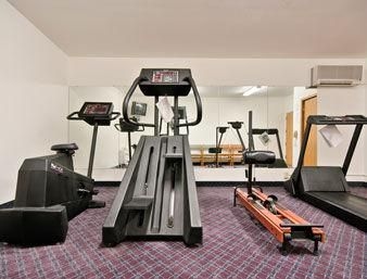 Days Inn & Suites Indianapolis, Castleton0