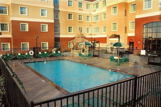 Staybridge Suites Sacramento Natomas4