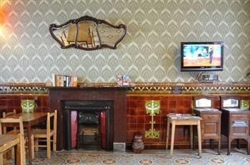 El Viajero Downtown Hostel & Suites2