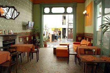 El Viajero Downtown Hostel & Suites3