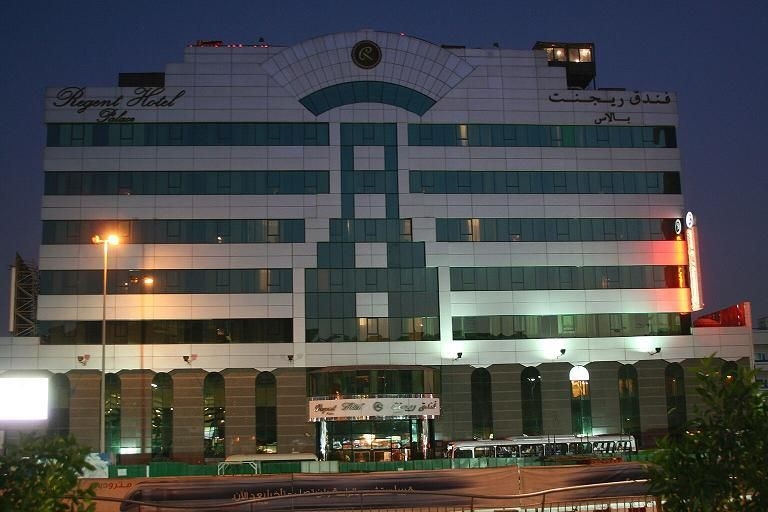 Regent Palace Hotel1