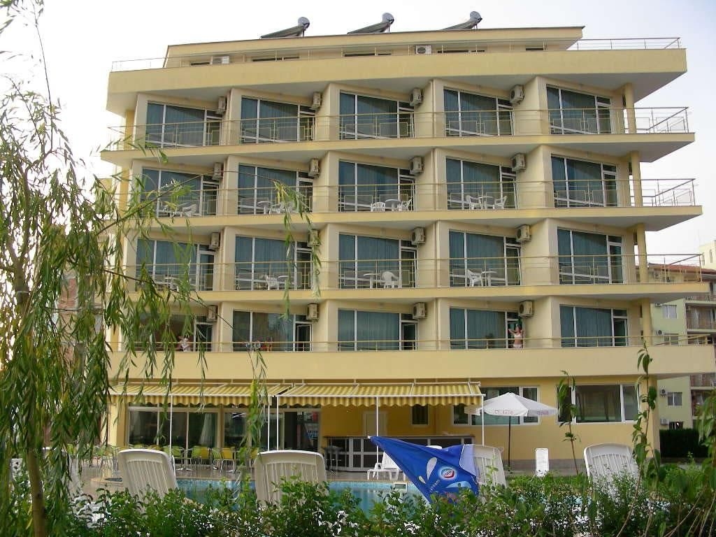 Deva Hotel2