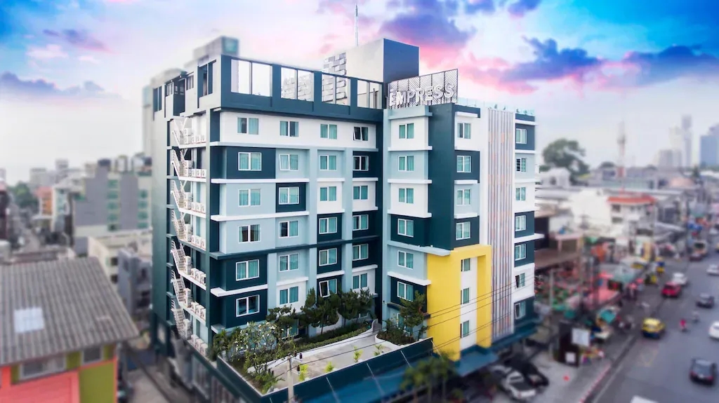 Empress Pattaya Hotel0