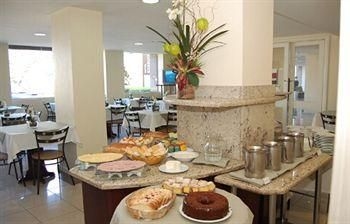 Express Executive Hotel3