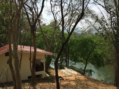 ไทรโยค ริเวอร์ เฮาส์ (Saiyok River House)4