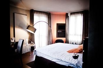 Kyriad Vichy1