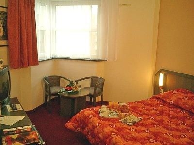 Quality Hotel Reims Cathedrale1