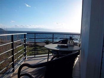 Iria Beach Hotel1