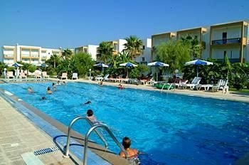 Giakalis Aparthotel1
