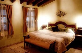 La Casa del Laurel3