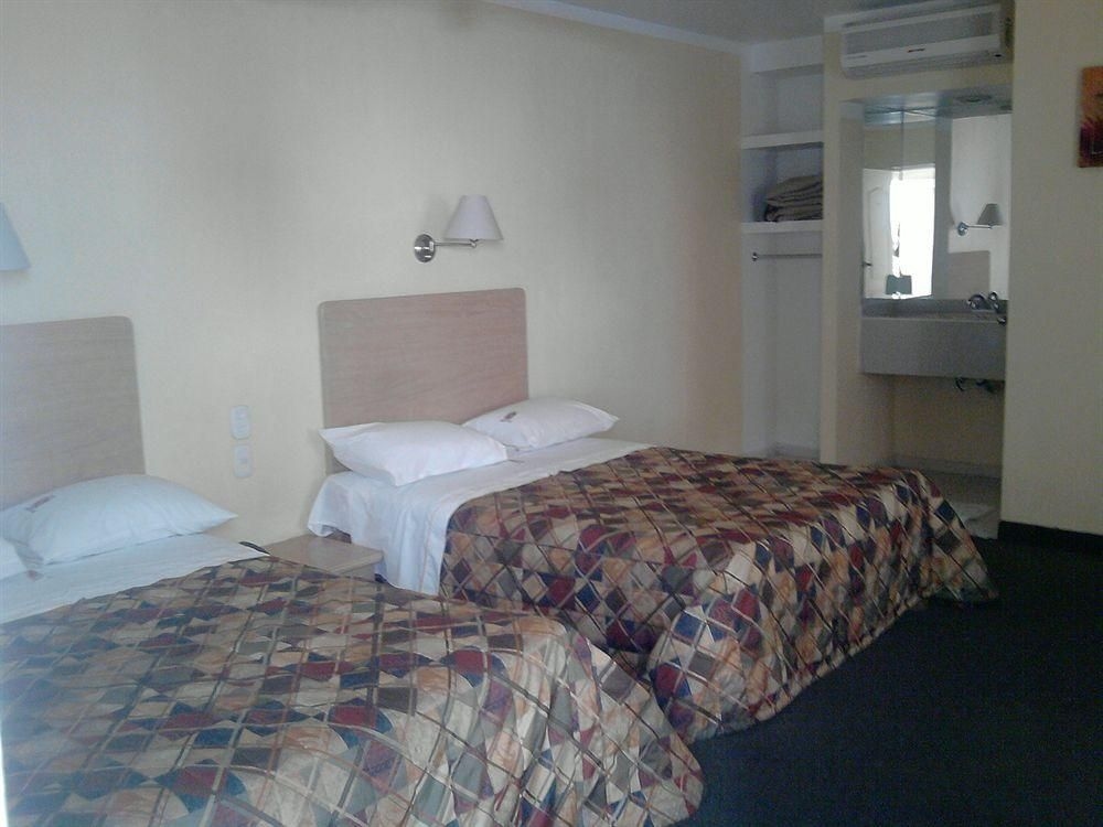 Hotel Castilla Y Leon3