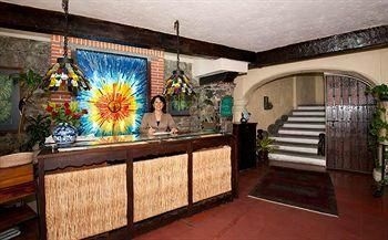 Hotel Emilia Castillo3
