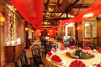 Palace of the Golden Horses4