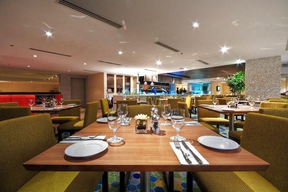 Maxims Hotel3
