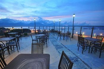 Sunlight Guest Hotel1