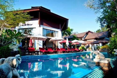 เสม็ด พาวิลเลี่ยน รีสอร์ต (Samed Pavilion Resort)0