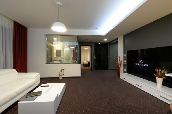 Hotel Galaxy3