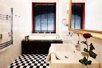 Savoy Hotel4